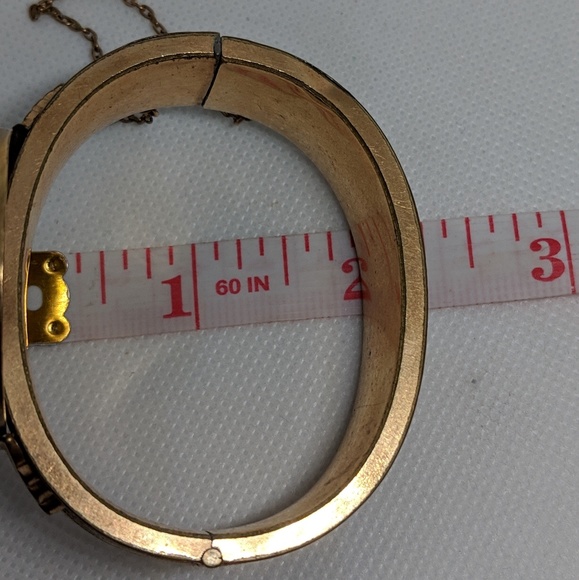 Victorian Antique Hinged Bracelet with Portrait - Picture 7 of 8